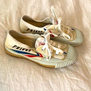 Feivue Casual Sneakers